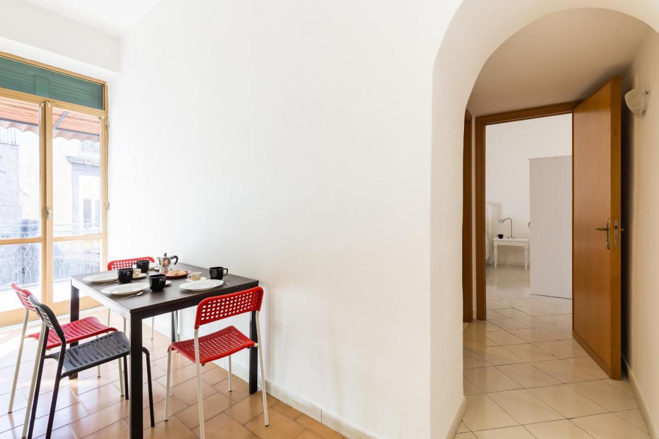 Apartment In Zona Universita' By Wonderful Italy *